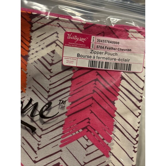 Thirty-One 31 Zipper Pouch Feather Chevron New in Package Pocket Bag Thirty One - Picture 5 of 6